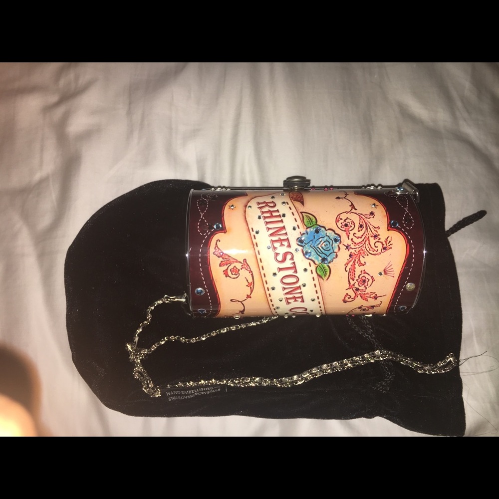 Bags - Picture 2 of 4